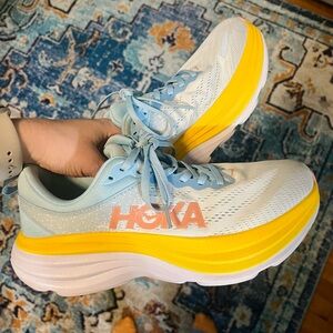 HOKA Bondi 8